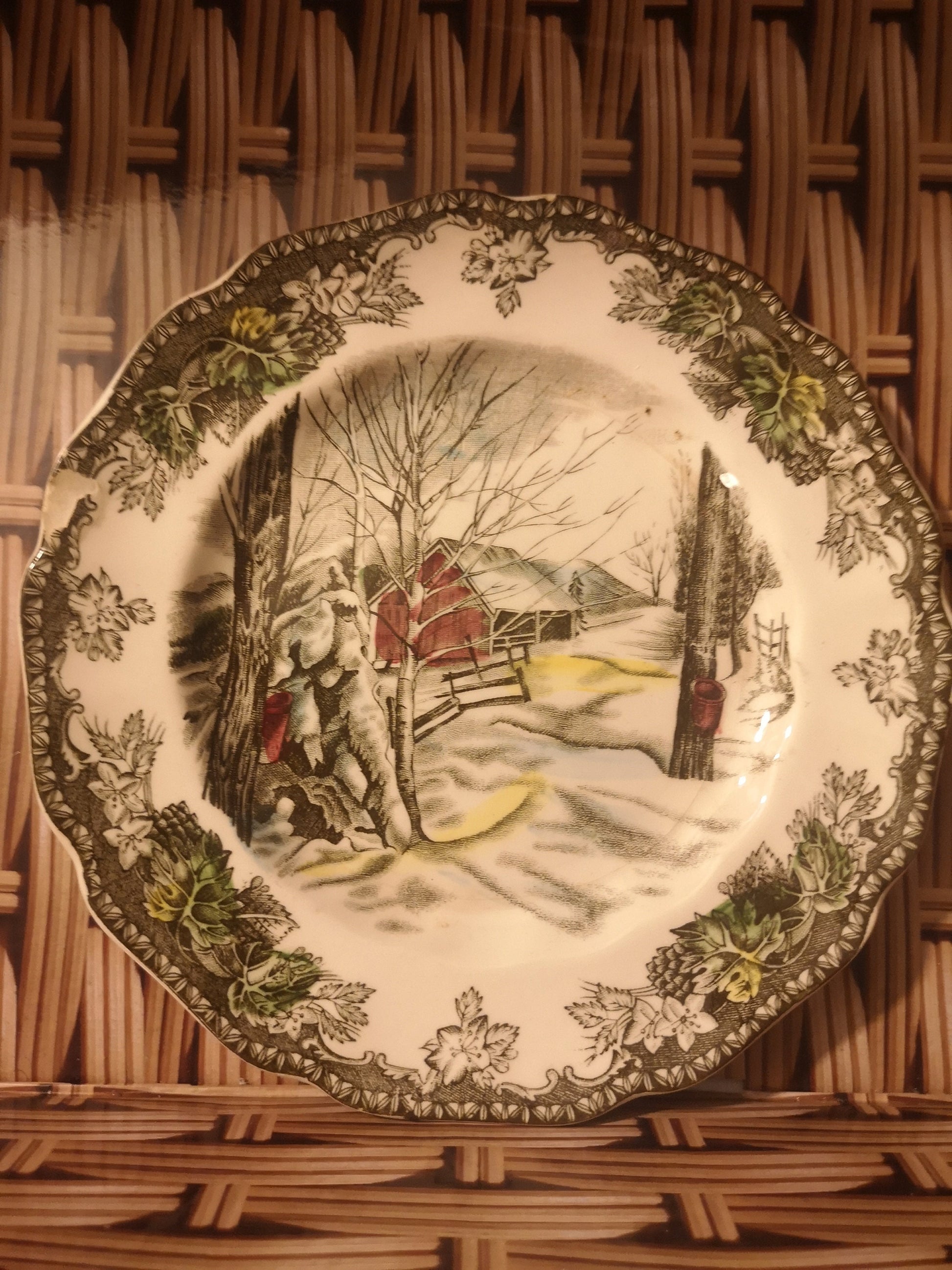 Johnson Brothers 16cm side plate - The friendly village