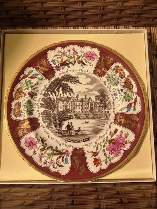 Masons Christmas 1980 decorative plate. Sandringham house 10"