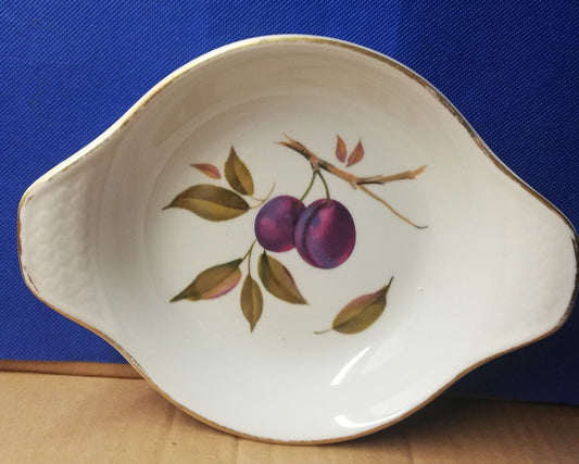 Royal Worcester Evesham small serving dish 8.75" x 7" - good condition, wear on gilding