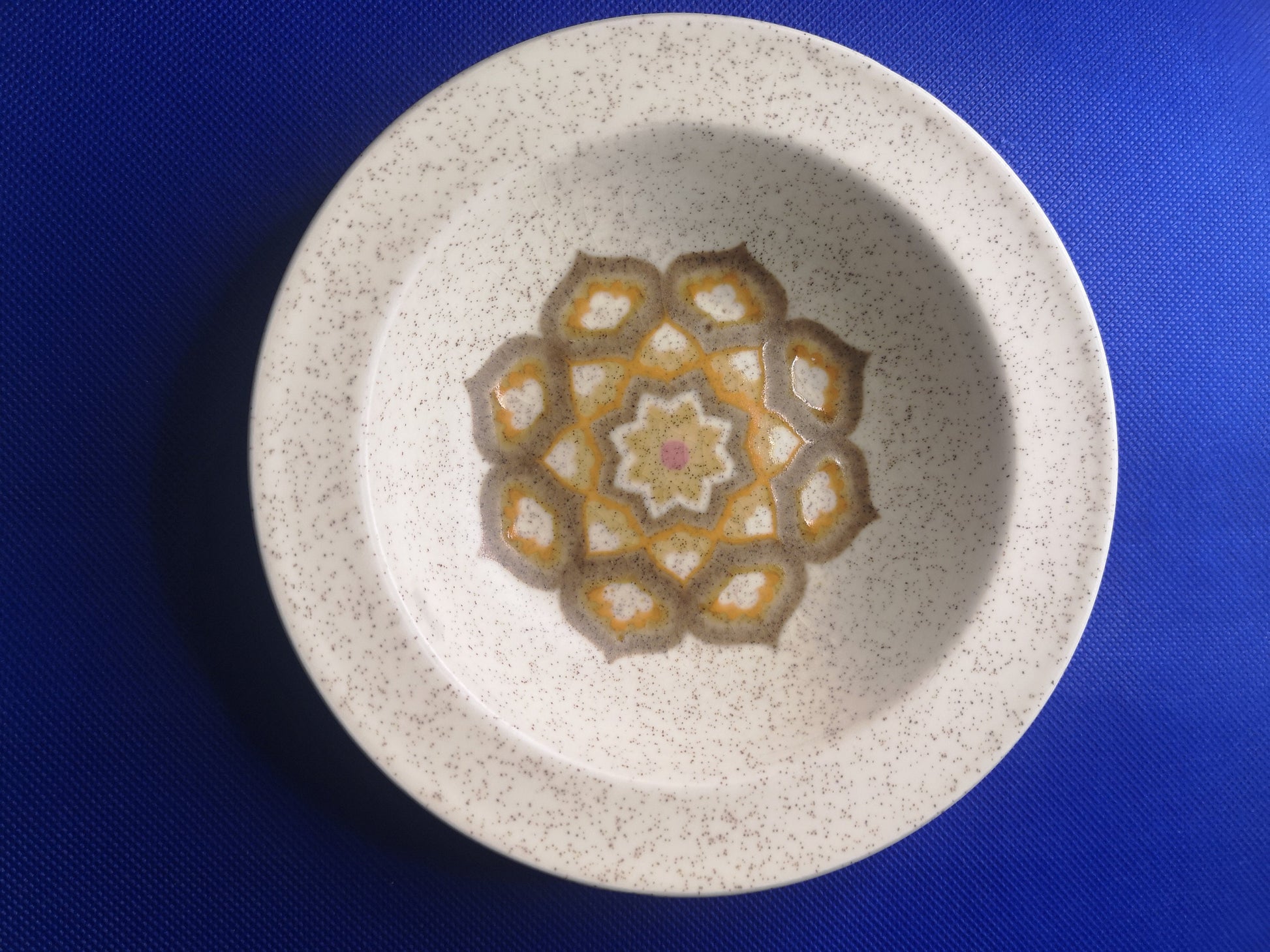 Royal Worcester palissy bowl in the kalabar range. 6.5" diameter