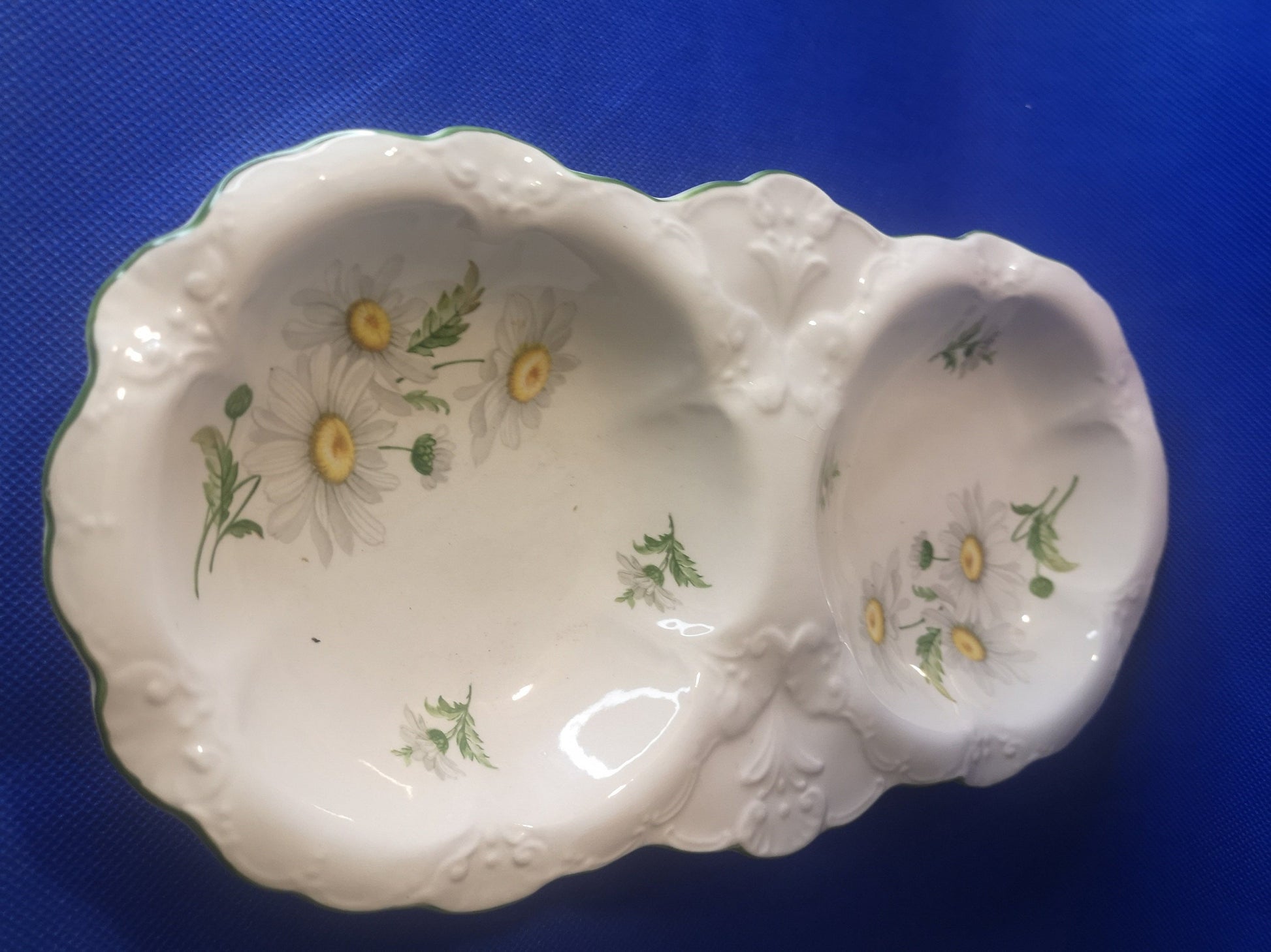 James Kent Old Foley daisy serving dish