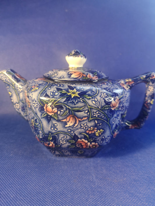 Ringtons teapot by James Sadler Blue with pink flowers