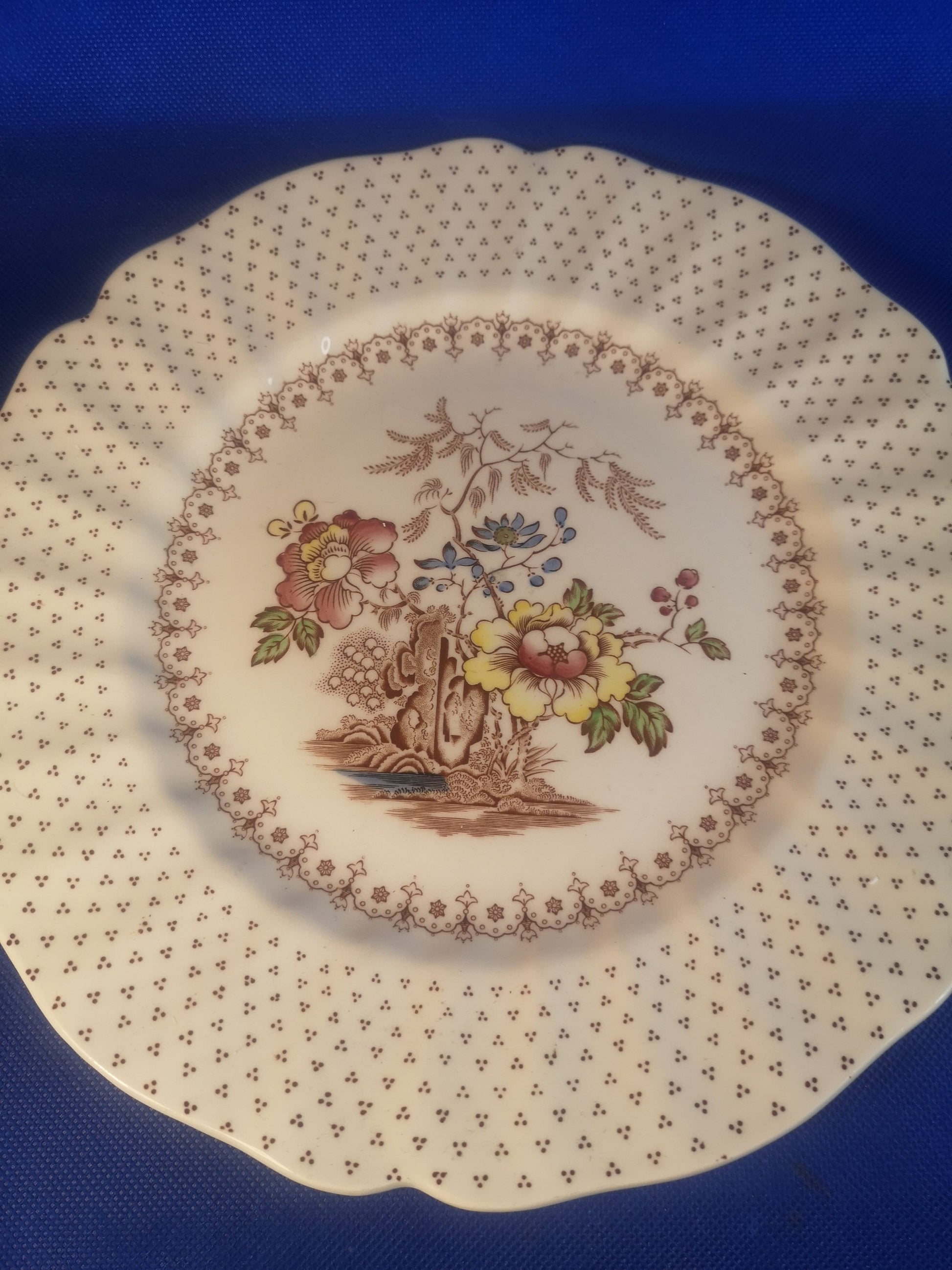 Royal Doulton Grantham plate - 25cm Fantastic condition