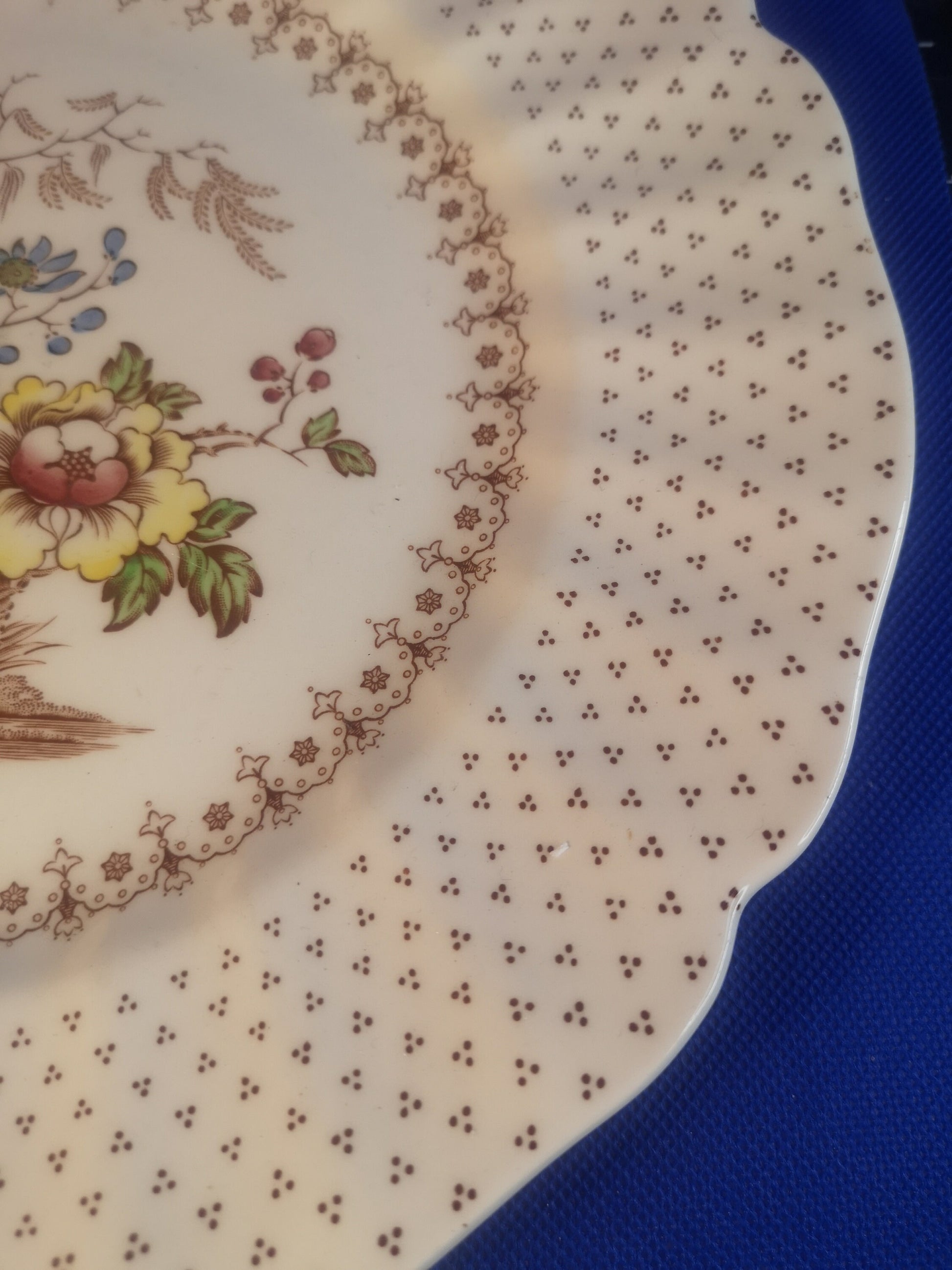 Royal Doulton Grantham plate - 25cm Fantastic condition