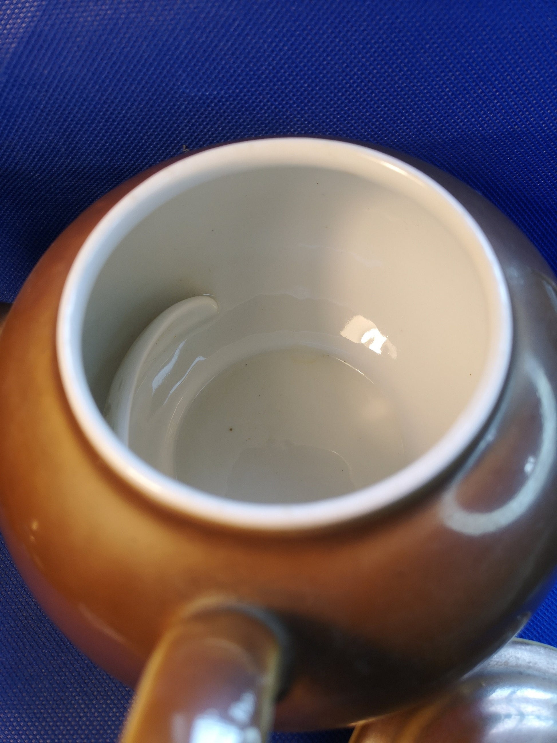 Royal Worcester brown lustre teapot side pour 900ml capacity