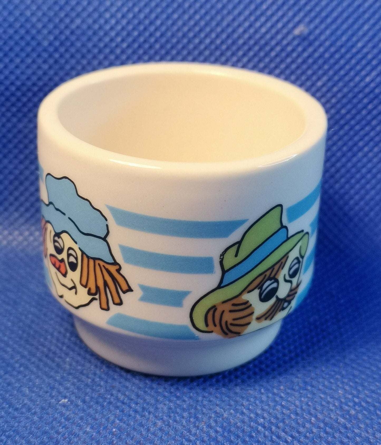 Hornsea pottery macintosh's 'toffee and mallow' egg cup