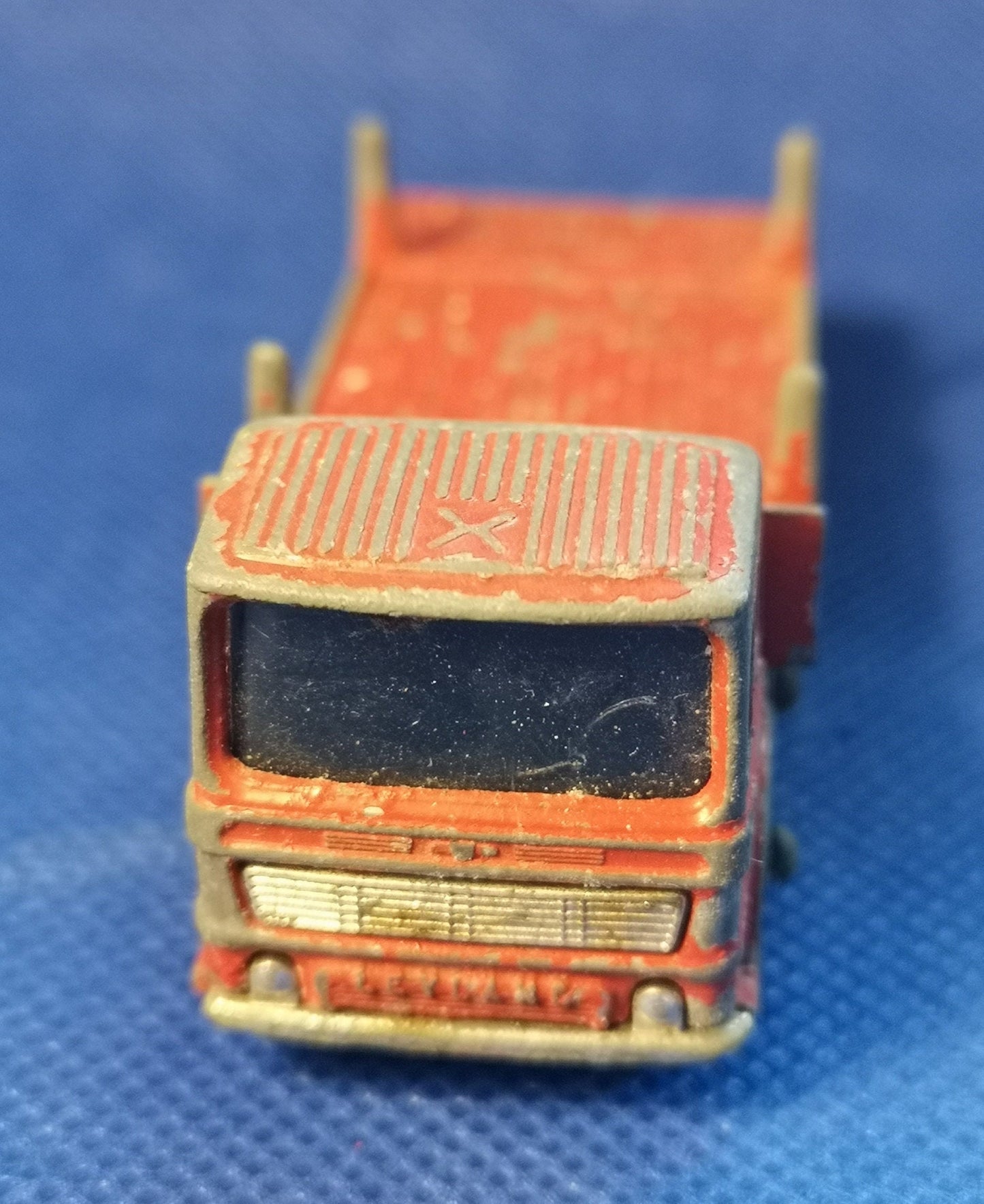 Lesney matchbox red pipe truck series no 10