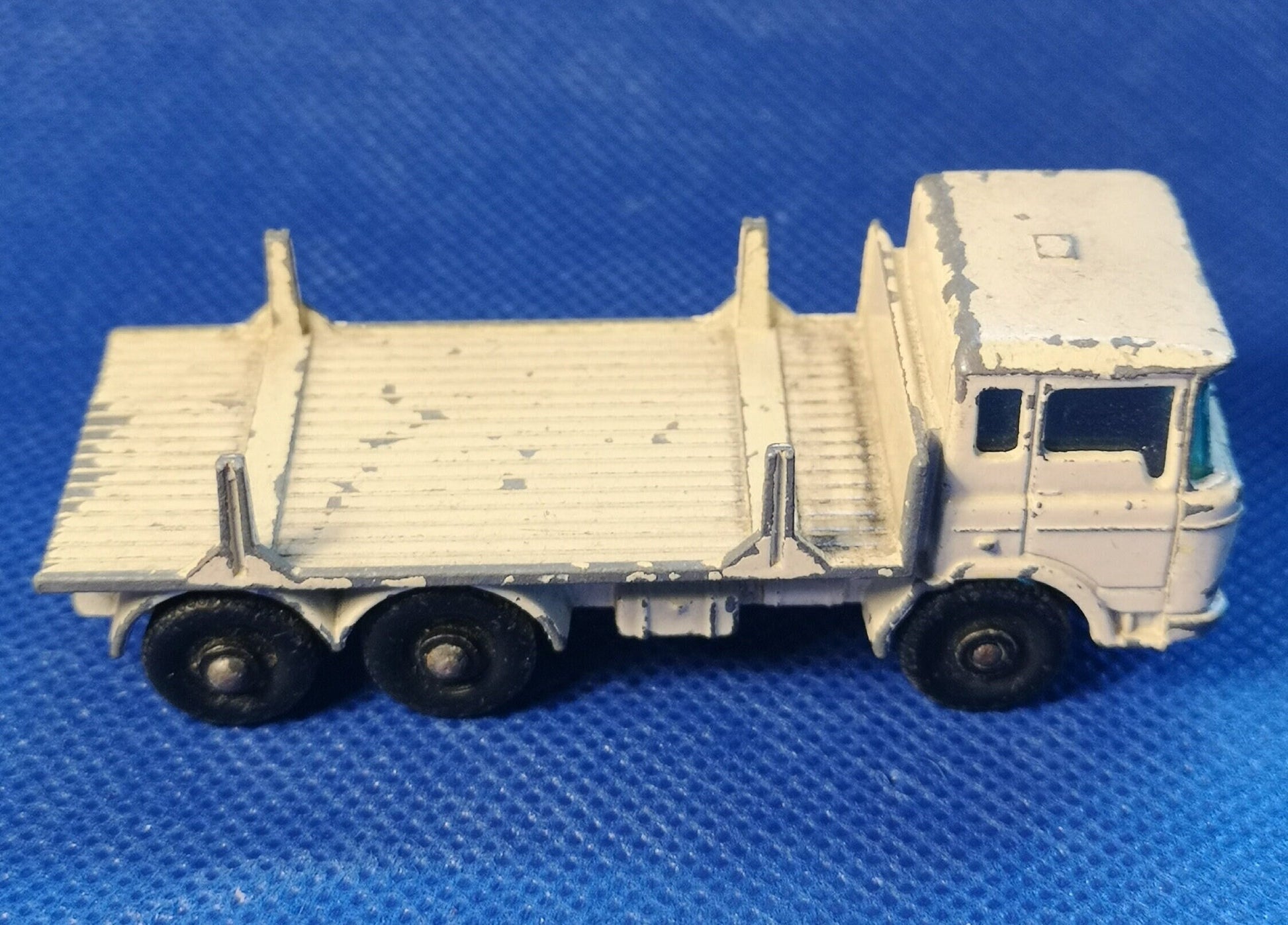 Lesney matchbox white girder truck series no 58