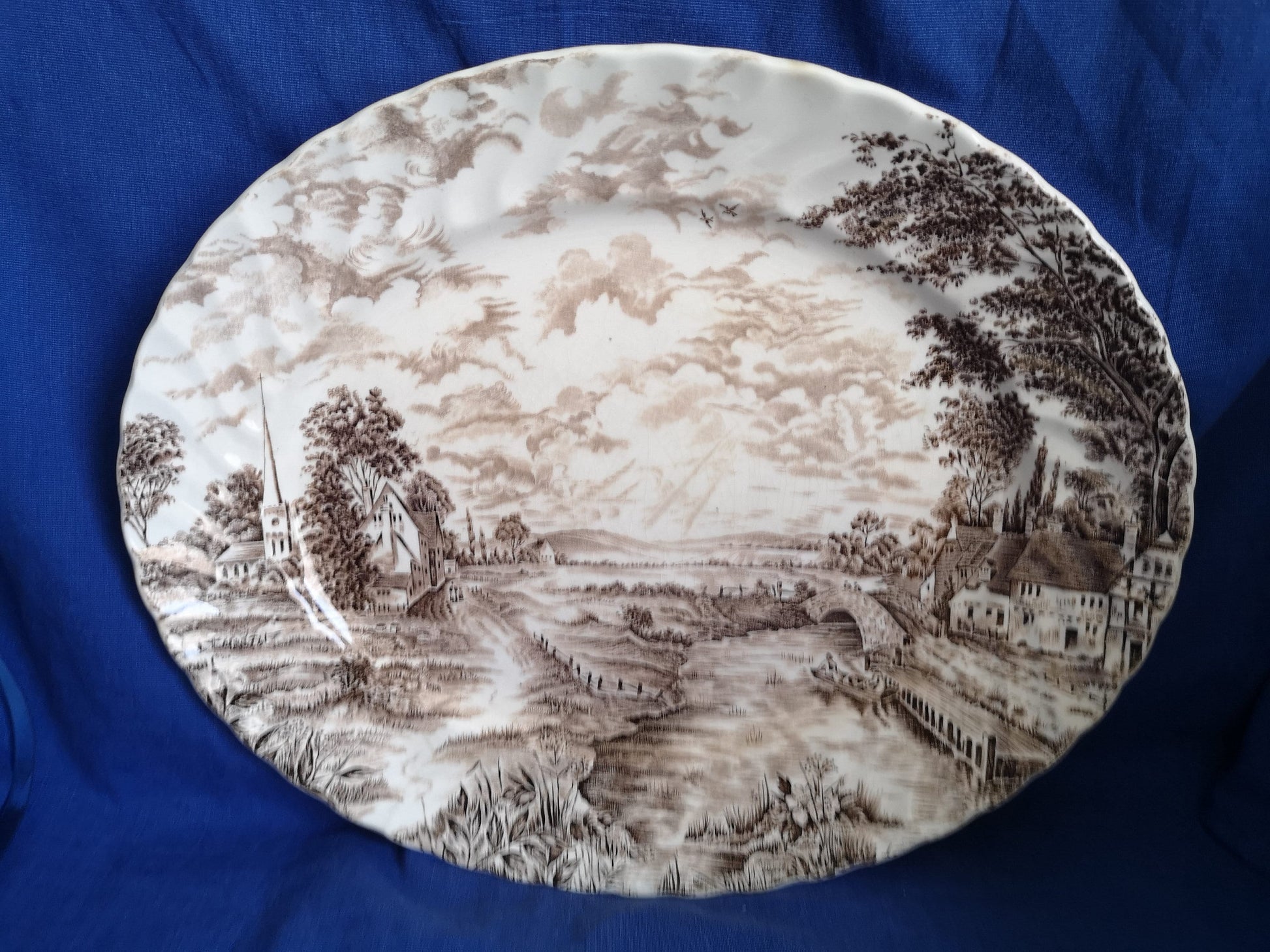 Ridgway country days brown and white steak Plate - Serving plate - 31cm x 25.5cm