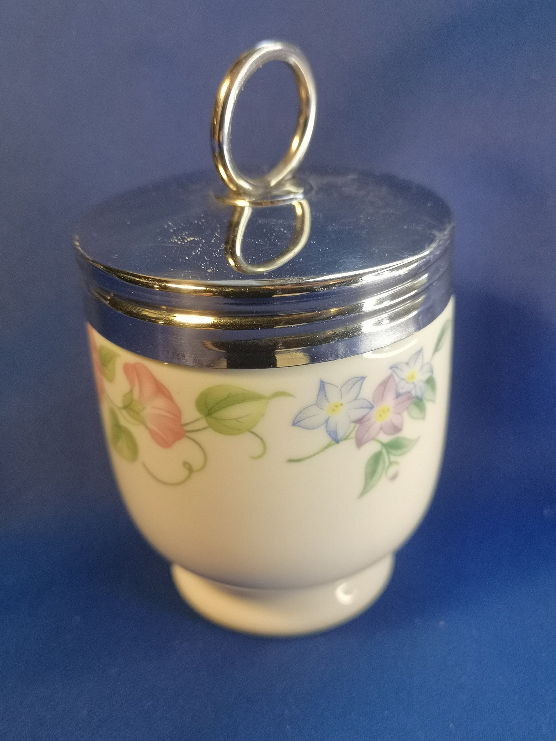 Royal Worcester egg coddler. Porcelain. single egg. English garden flowers design