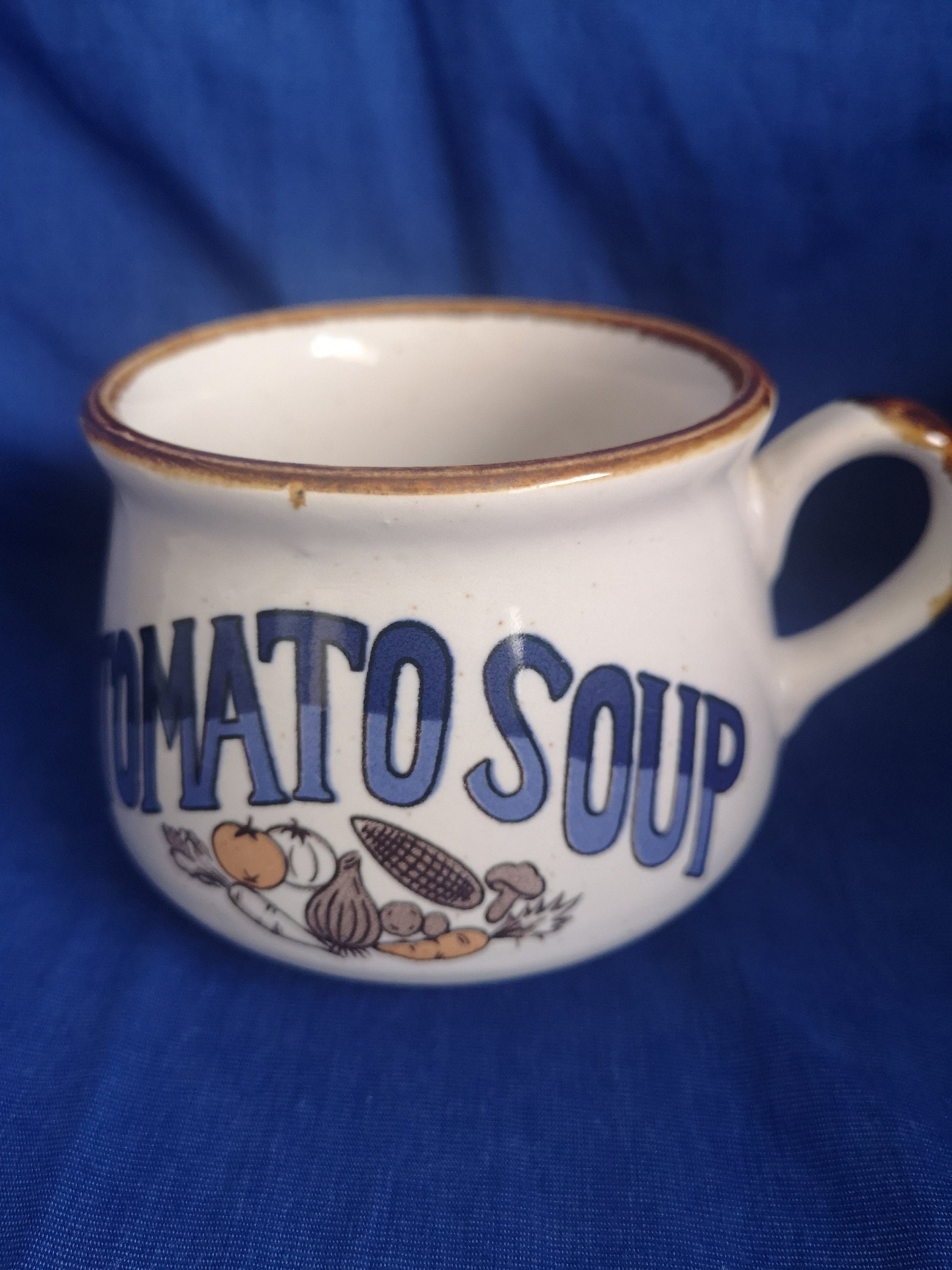 Soup cup chicken, tomato or oxtail - Made in china - great inexpensive present