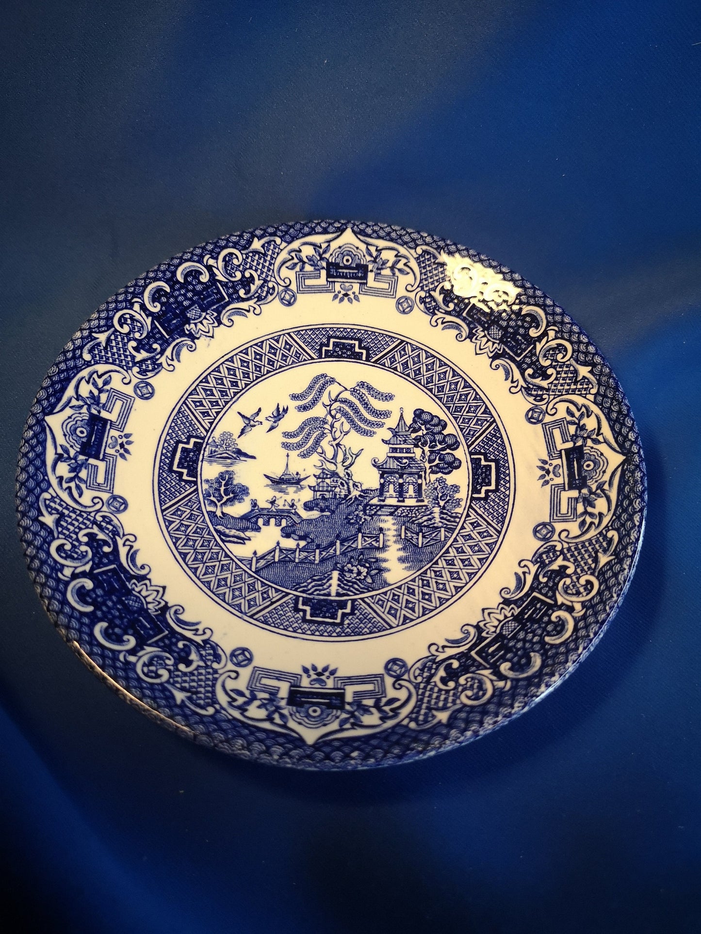 English ironstone Tableware willow 14cm saucer Blue and white