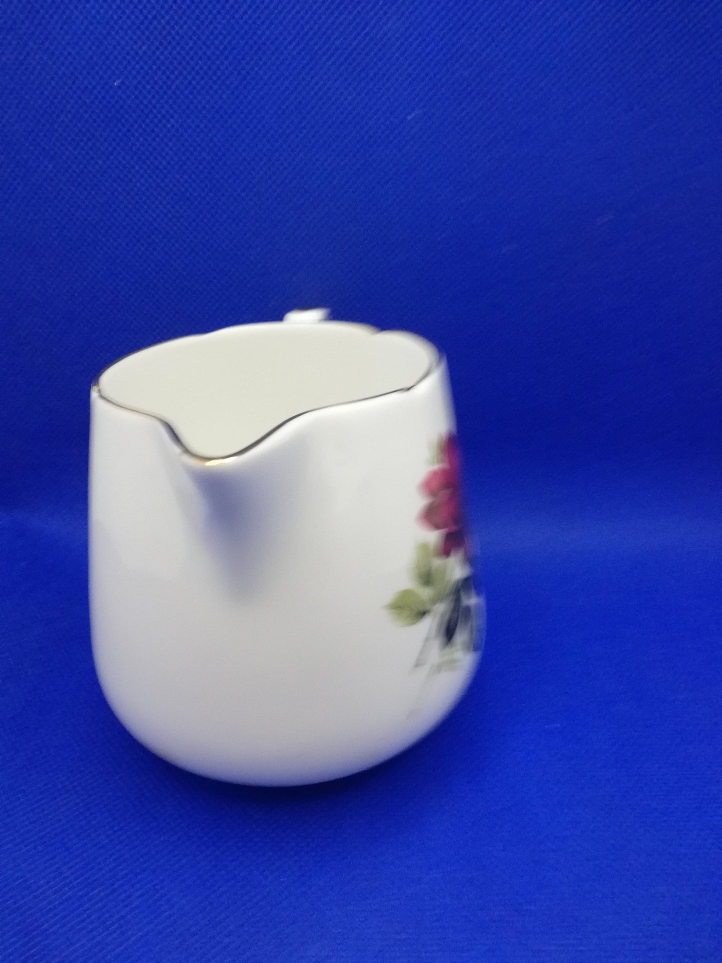 Royal Grafton fine bone china milk jug and sugar bowl