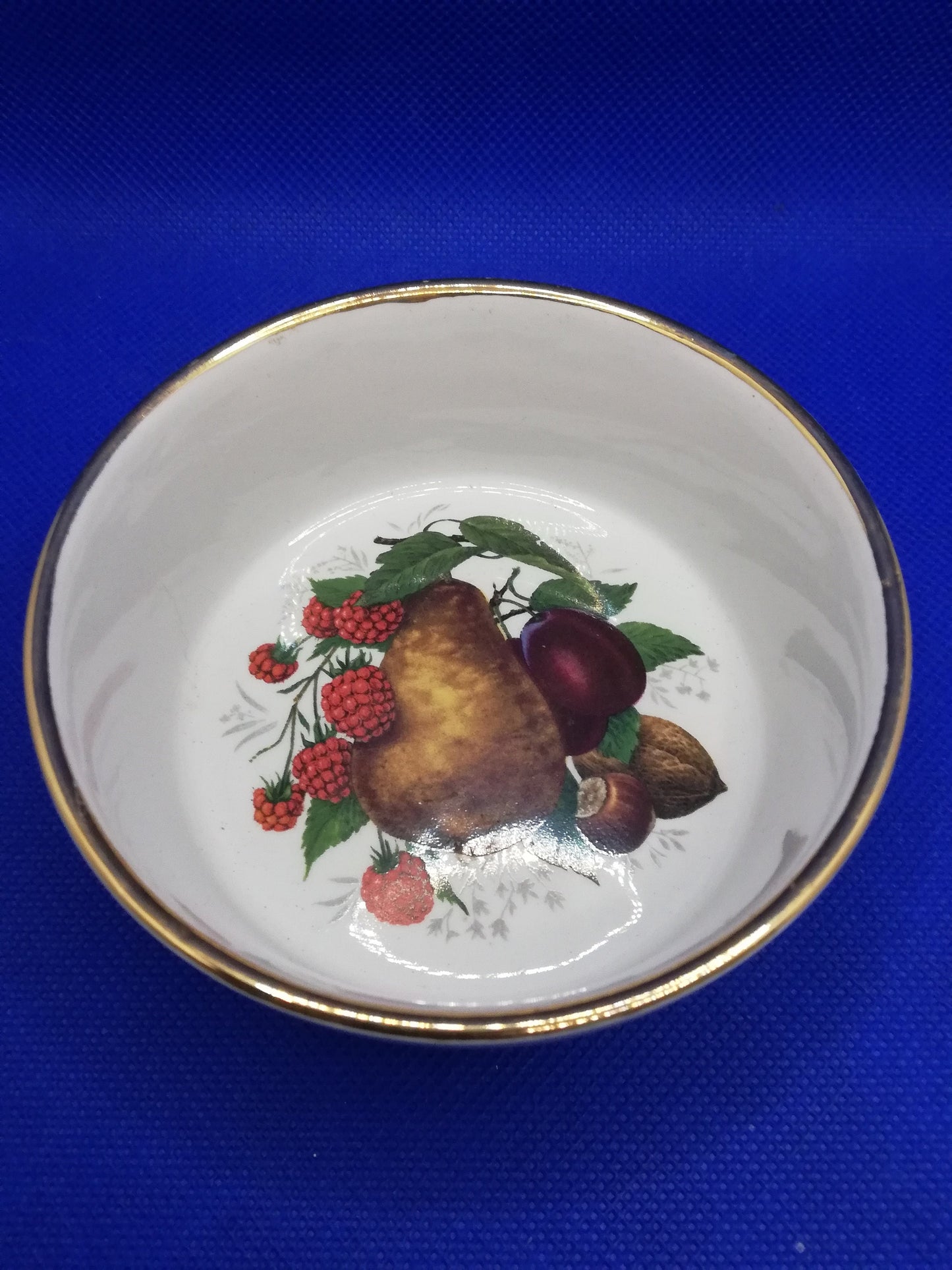 Dartmouth pottery small dish / container fruit design