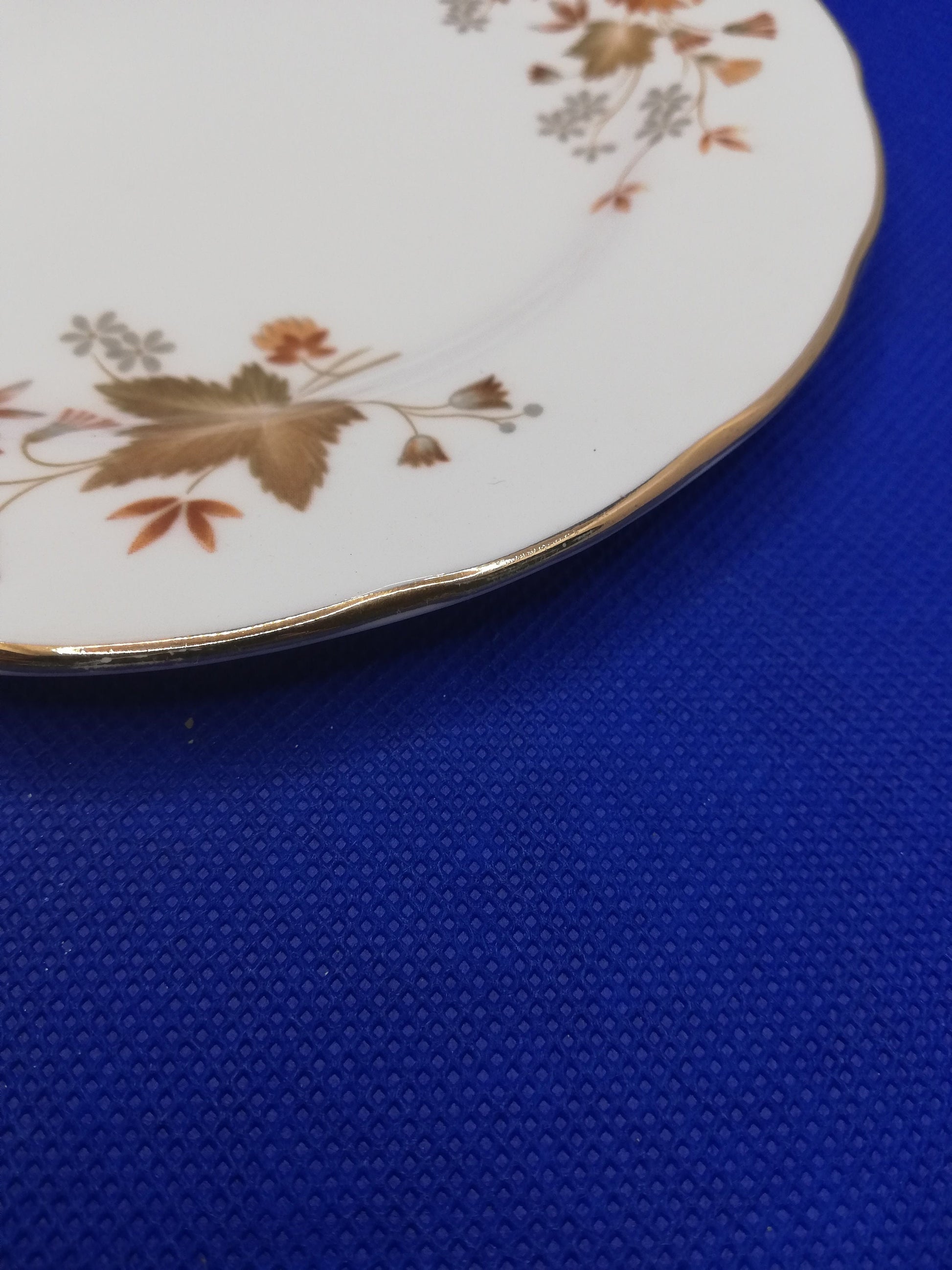 Colclough 'Avon' side plate 6 1/4" diameter