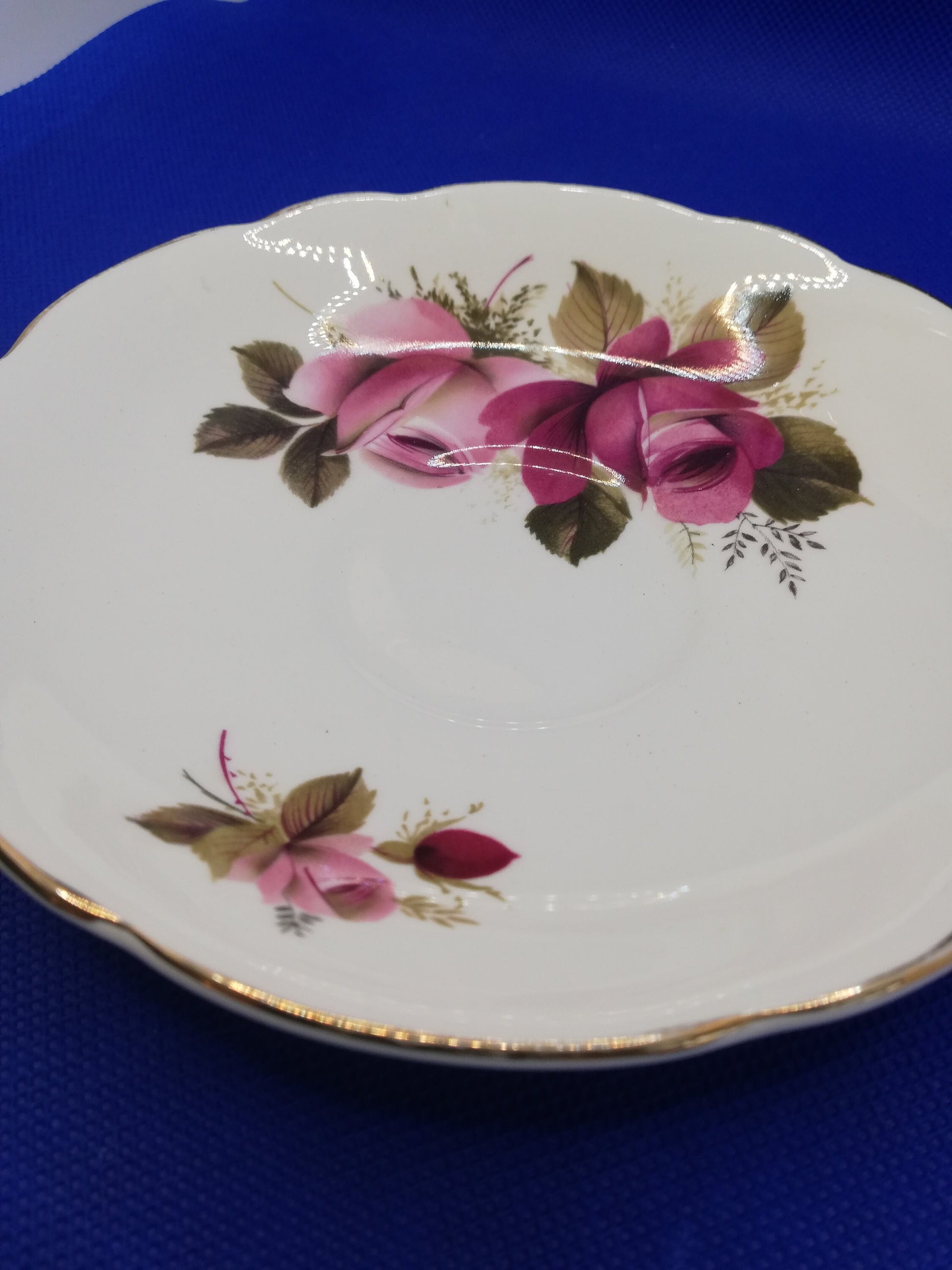 Harleigh Fine Bone China saucer - pink red rose design