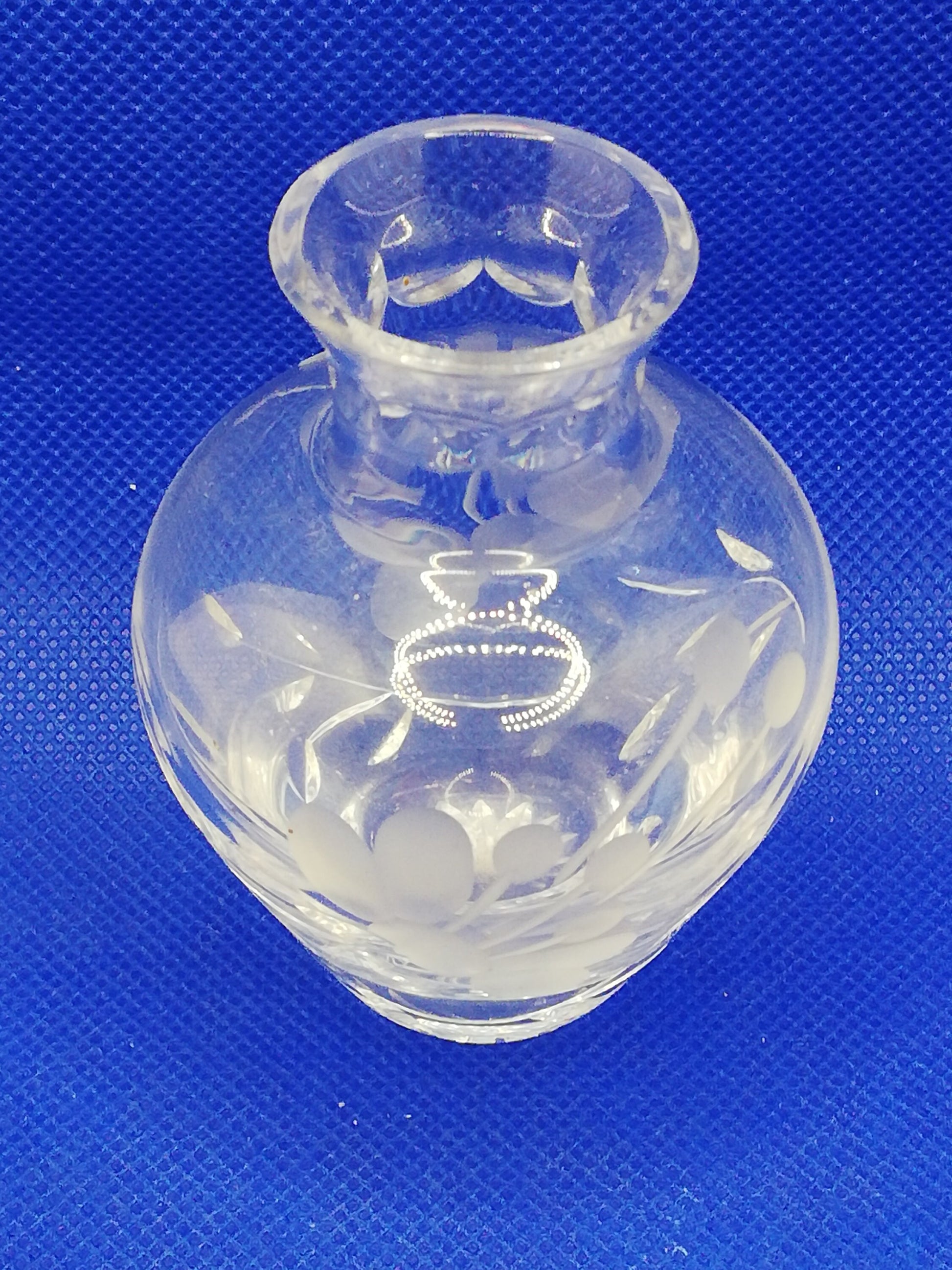 Small glass vase 3 1/4" high etched floral design