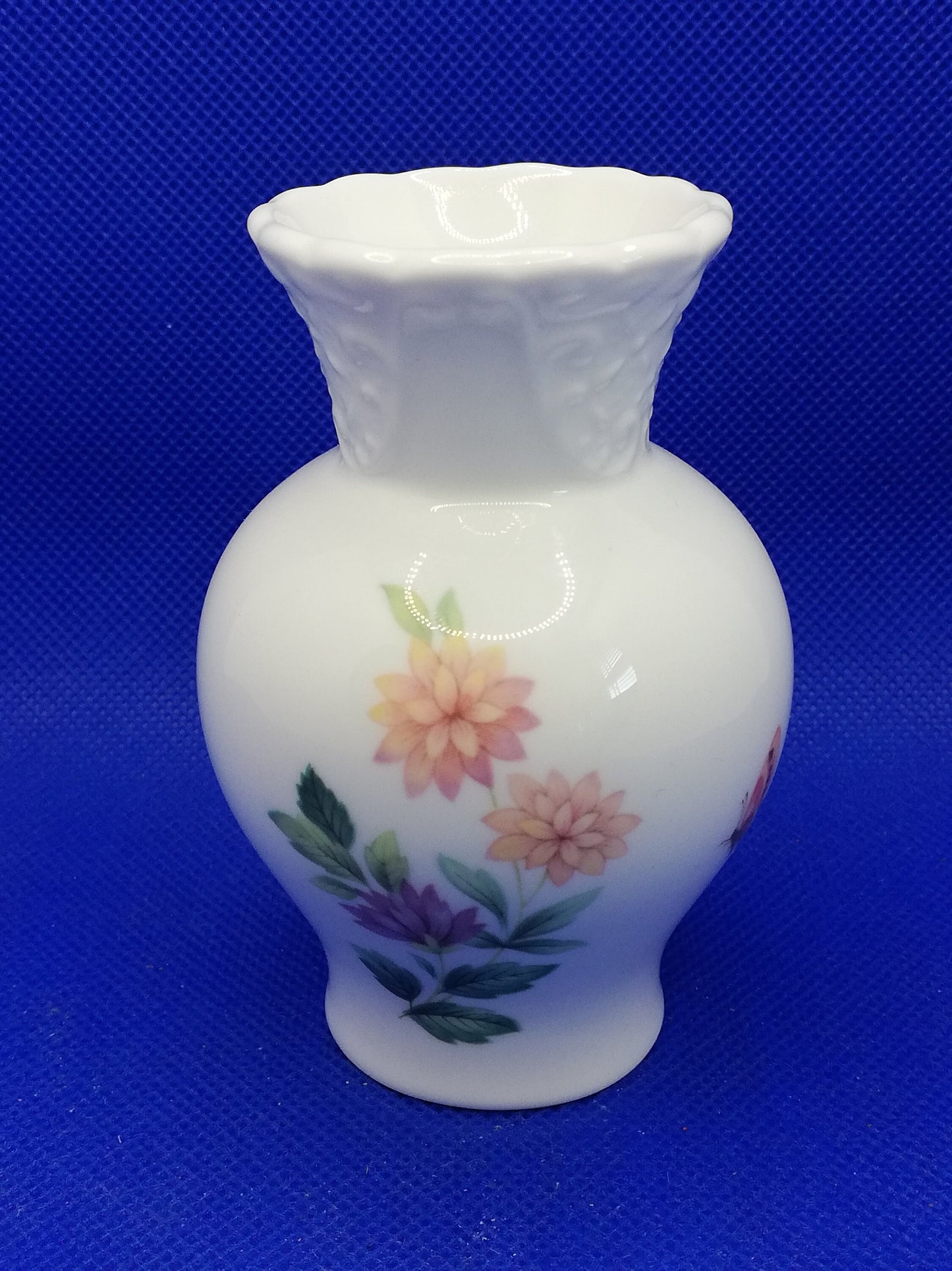 Coalport miniature vase 3" tall Mayfield design