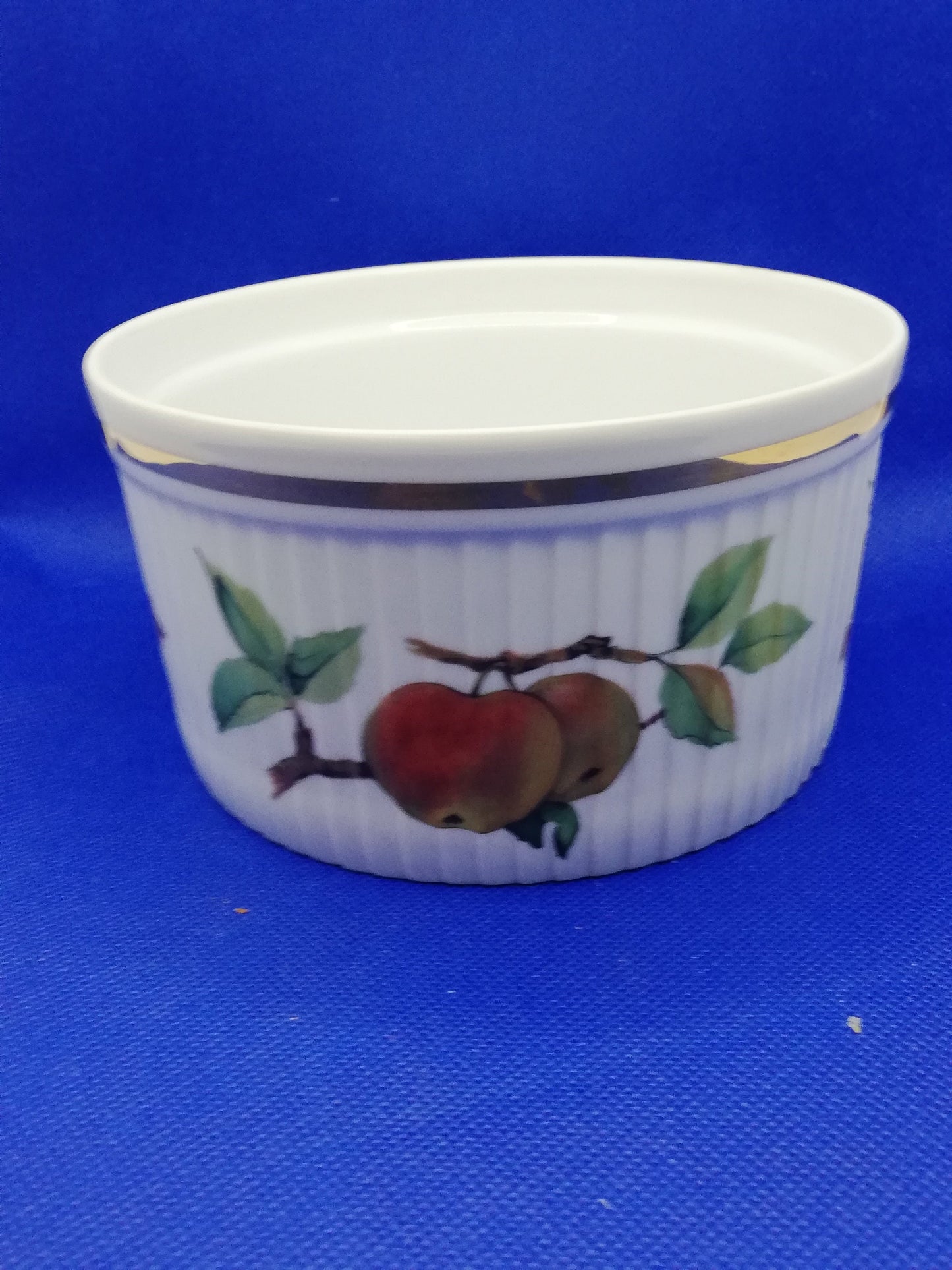 Royal Worcester Evesham souffle dish