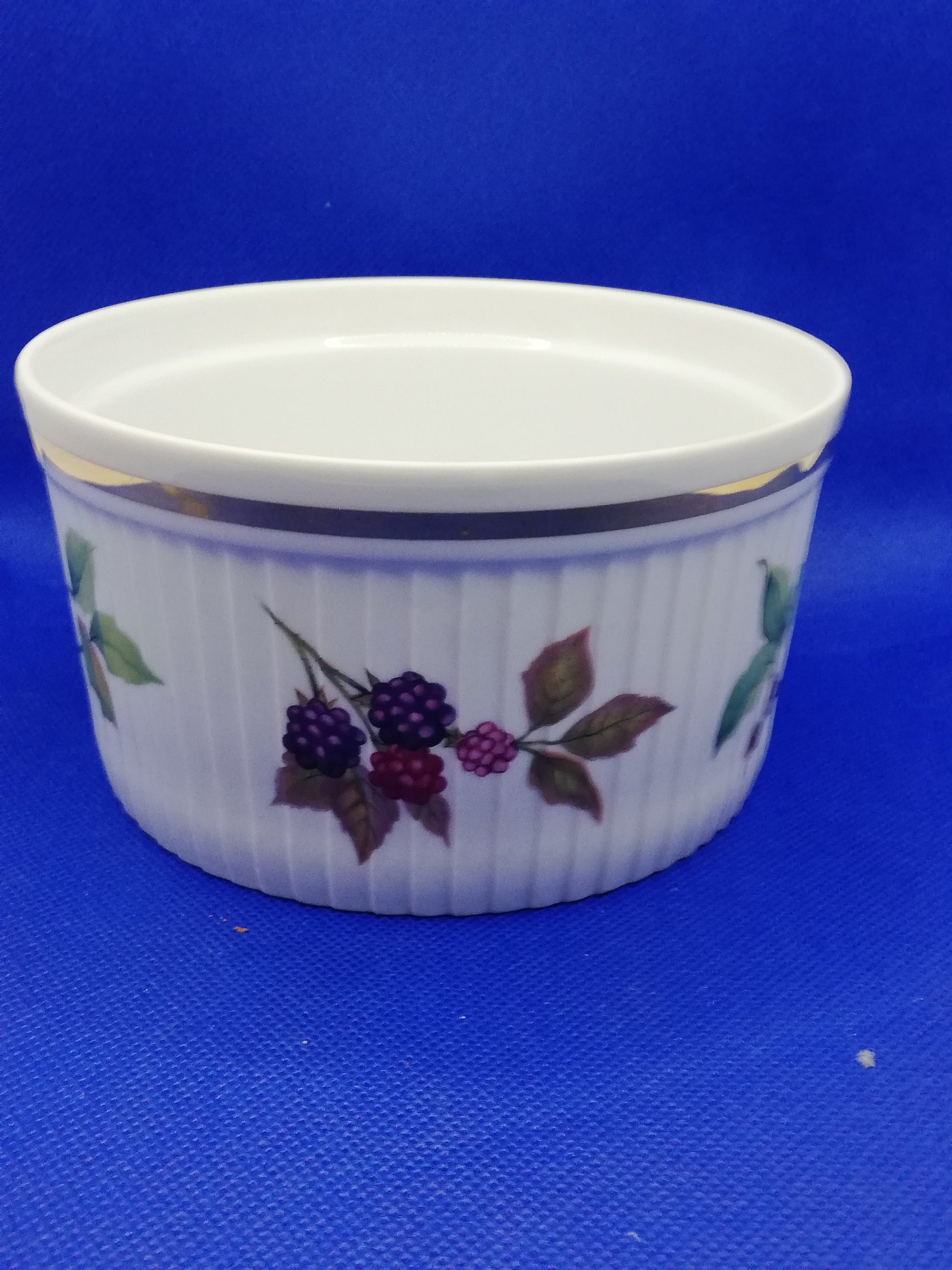 Royal Worcester Evesham souffle dish