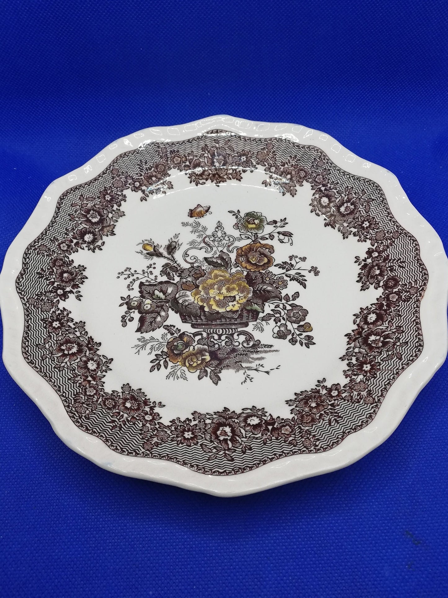 Mason’s “Ascot” brown plate: 8" diameter - side plate - decorative