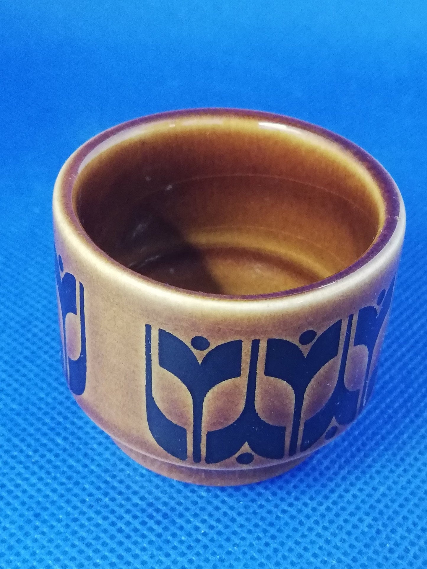 Hornsea pottery 'heirloom' egg cup