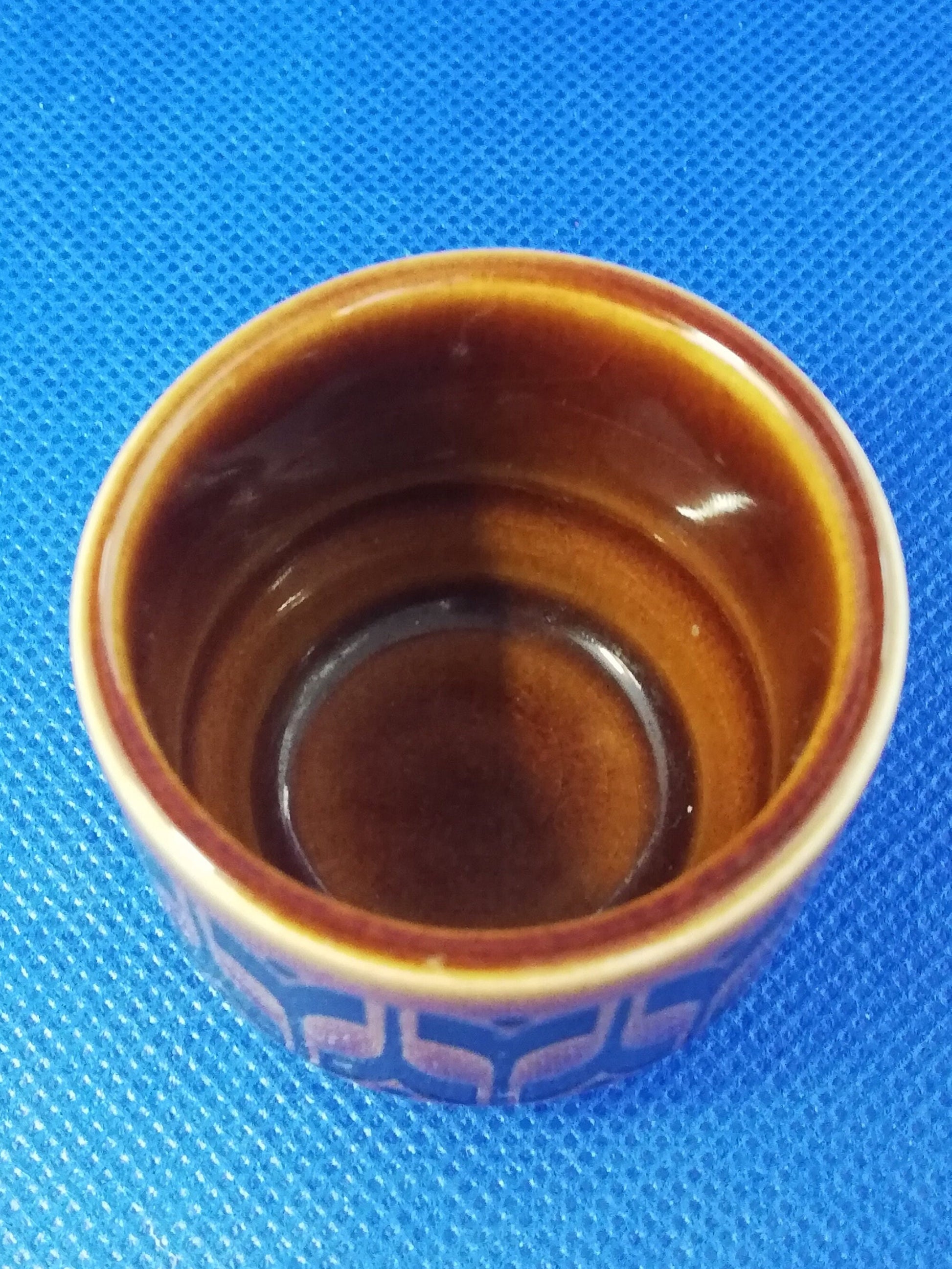 Hornsea pottery 'heirloom' egg cup