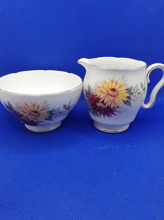 Royal Stafford - milk jug and sugar bowl - Dahlia pattern - Fine Bone China