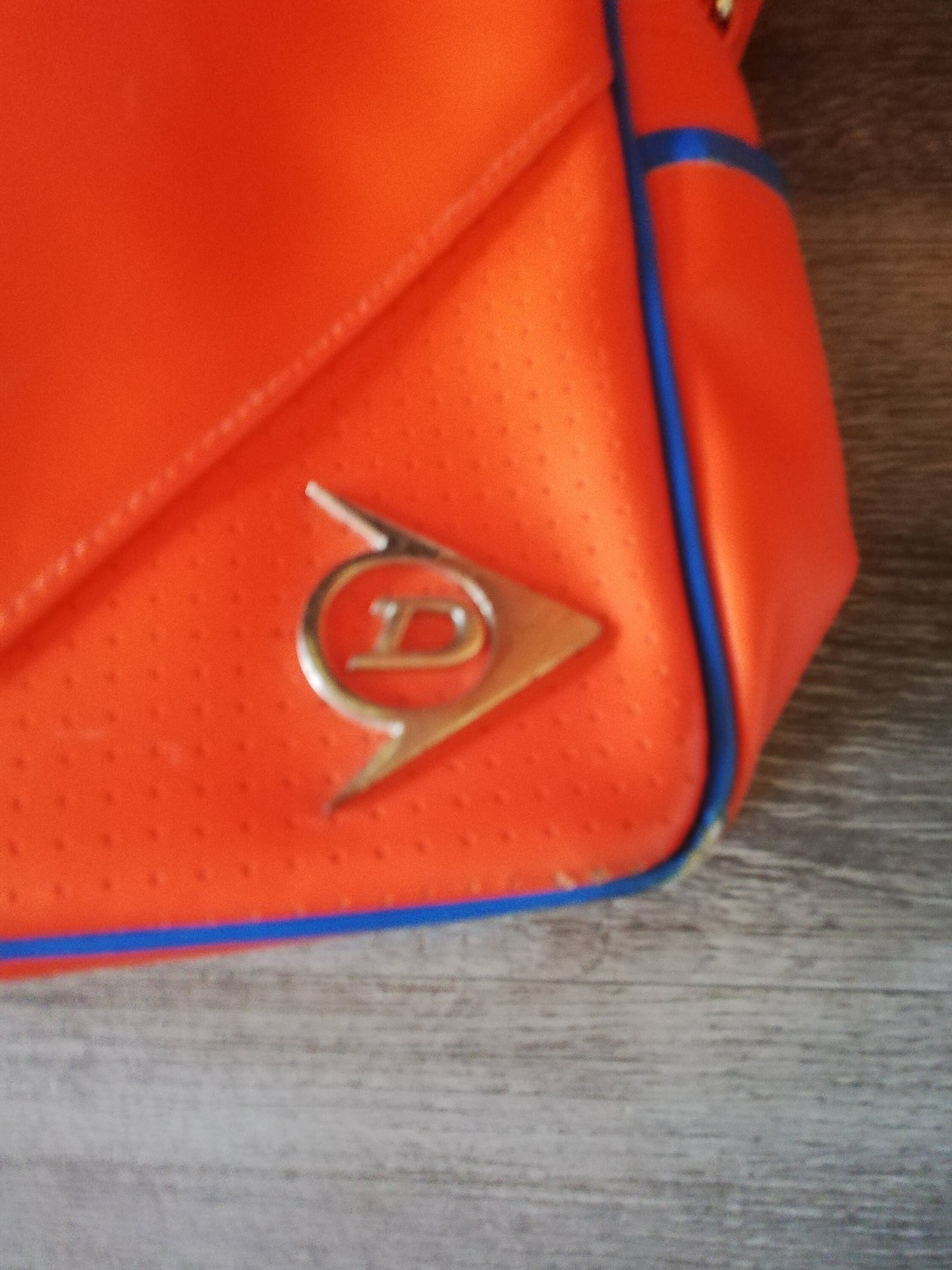 Dunlop sports shoulder bag - retro orange and blue