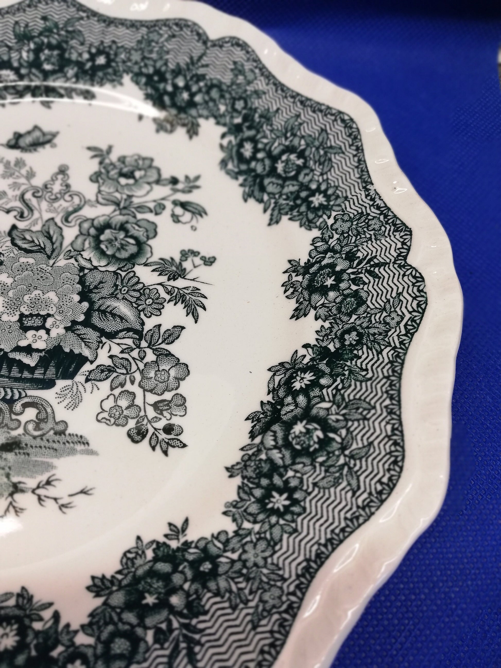 Mason’s “Ascot” blue plate: 8" diameter - side plate - decorative