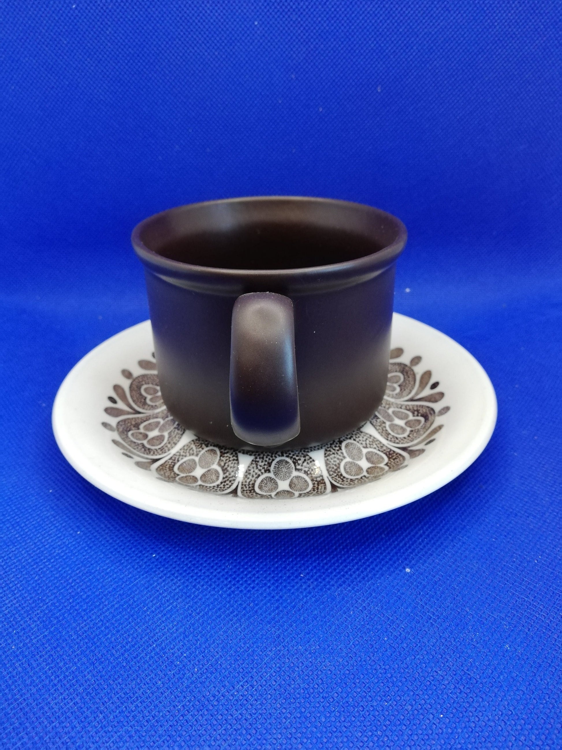 Set old 4 Hostess tableware cups and saucers in the Roulette Pattern