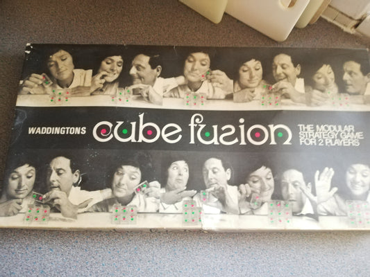 cube fusion - board game - 1960's