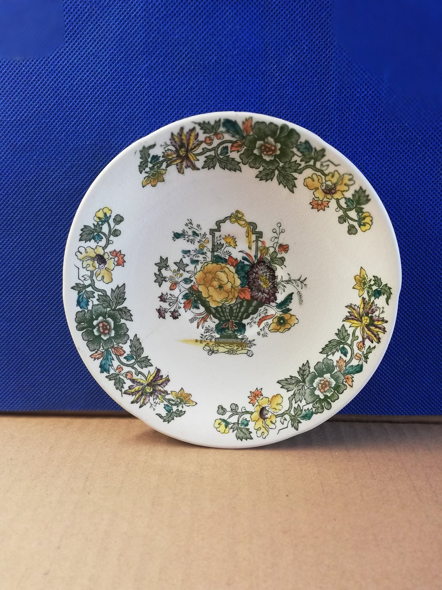 Mason's ironstone Strathmore side plate, large and small saucers