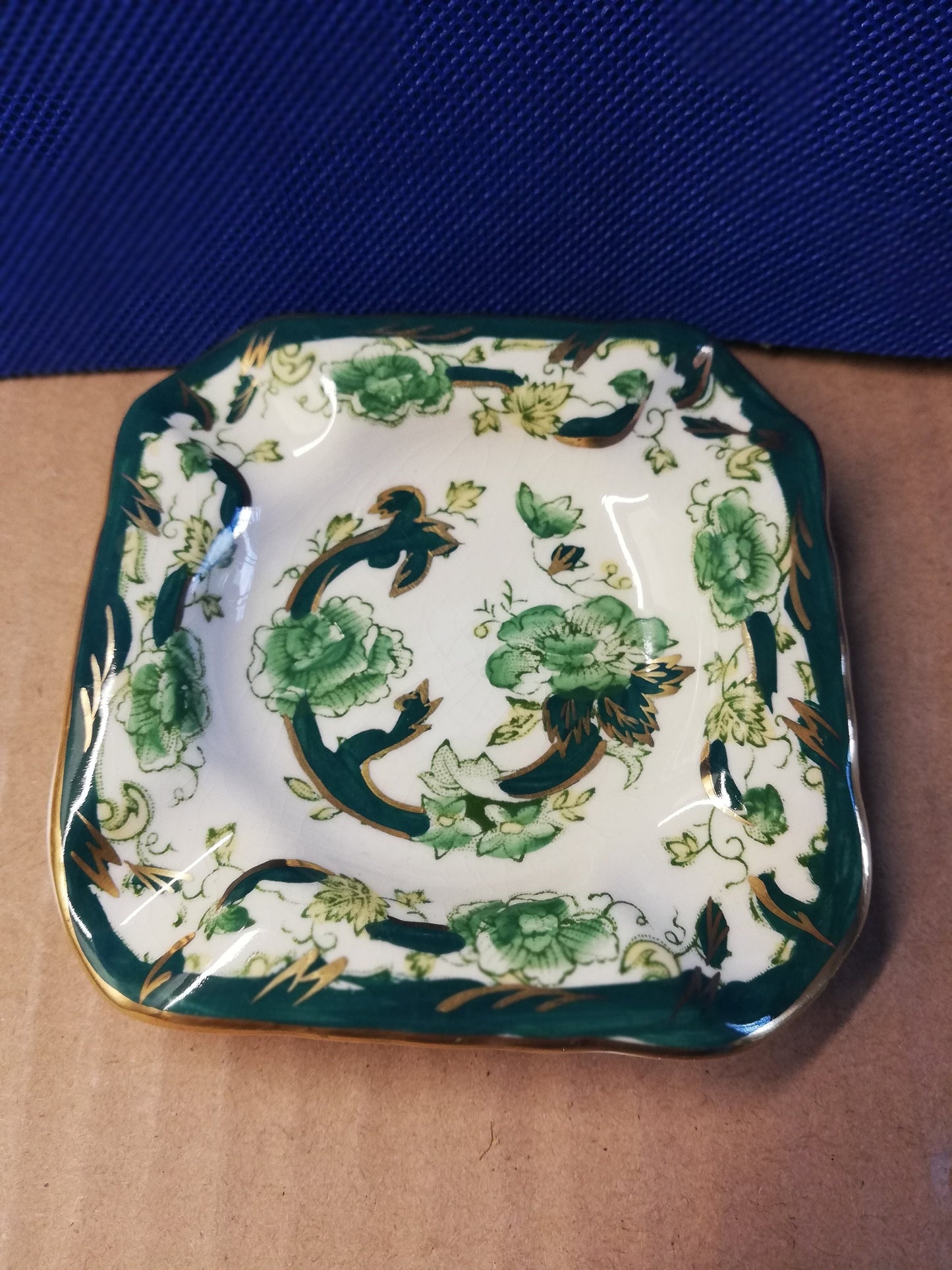 Masons ironstone chartreuse ash tray 3.5" square