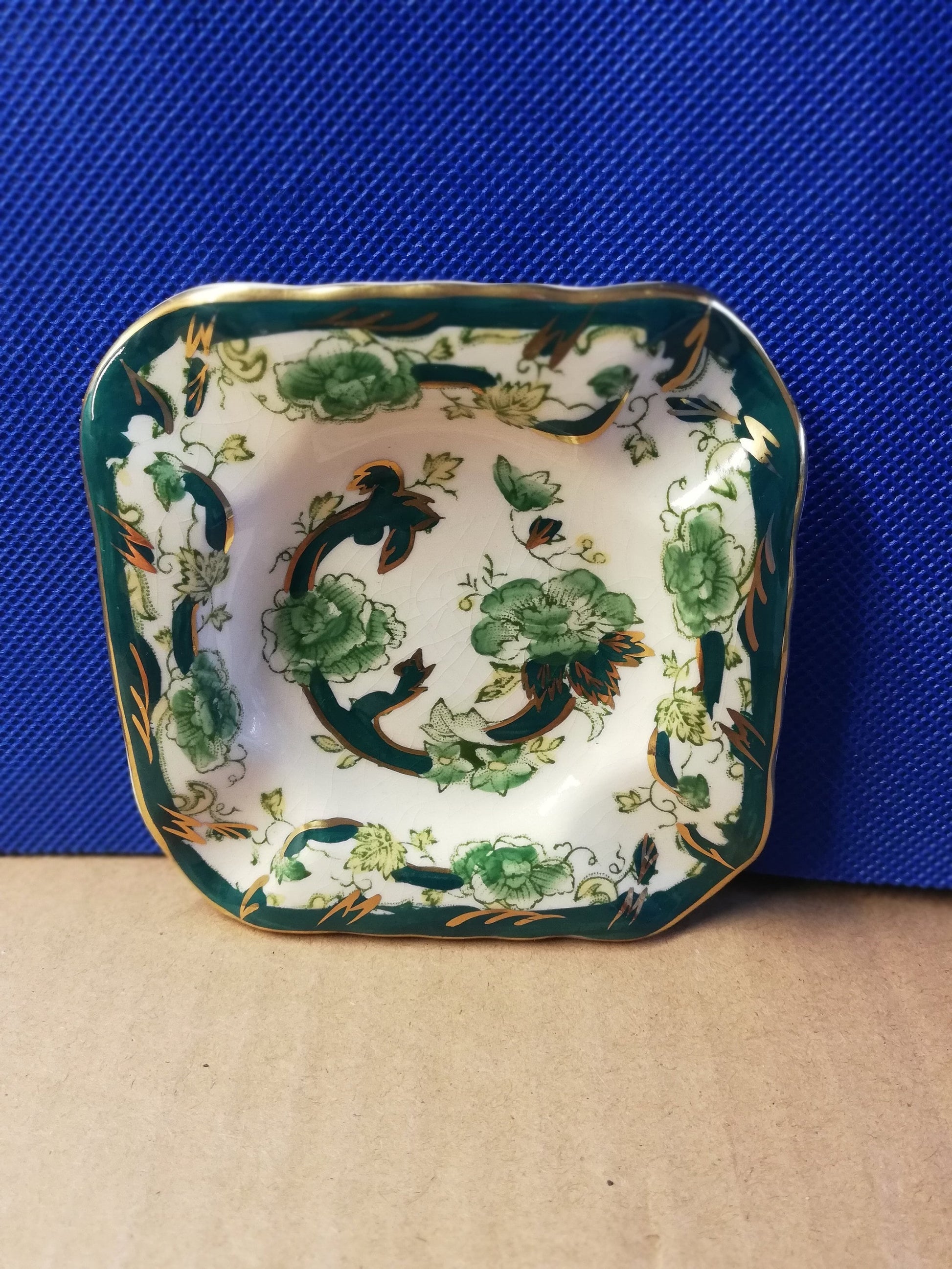 Masons ironstone chartreuse ash tray 3.5" square