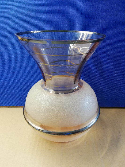 A 1950s style glass vase 8" tall