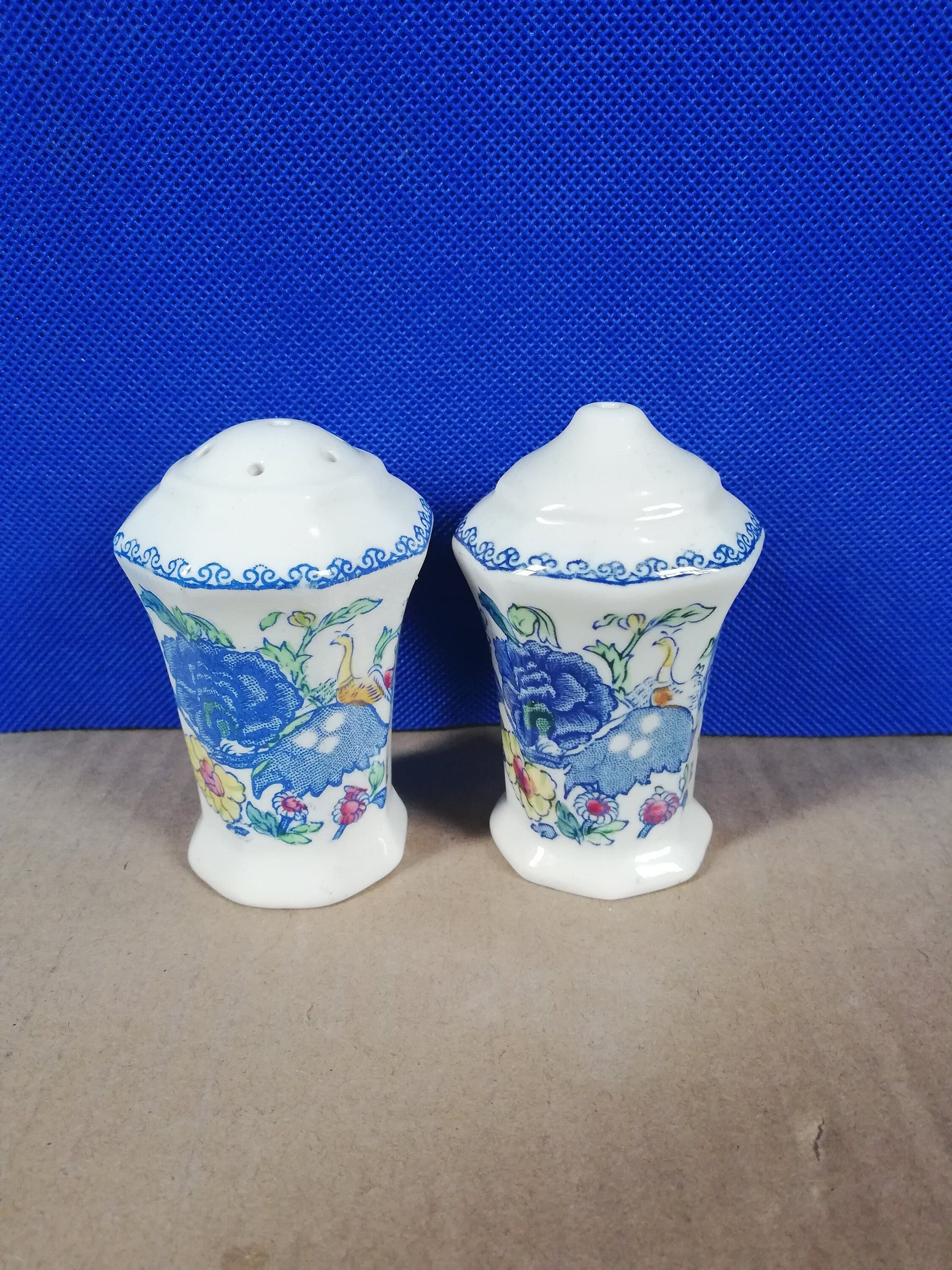 Masons ironstone Regency salt and pepper cruet set 3"