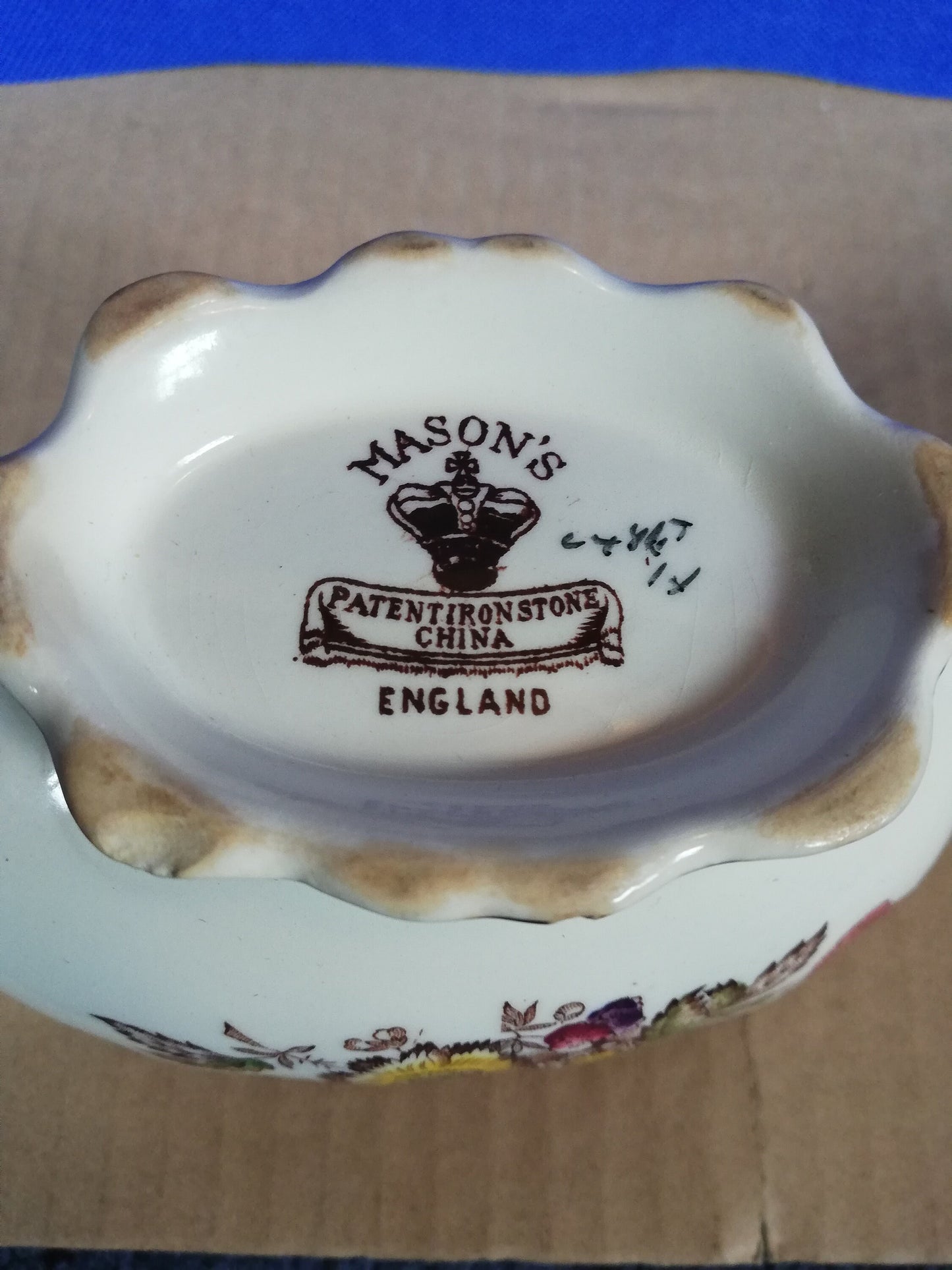 Mason's ironstone floral pattern gravy boat 6.5" x 3"